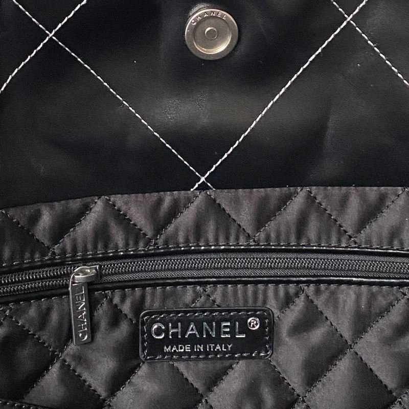 Ch**el hobo 22 bags